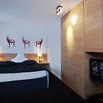 Hinterwies - In / / Dine Lech am Arlberg