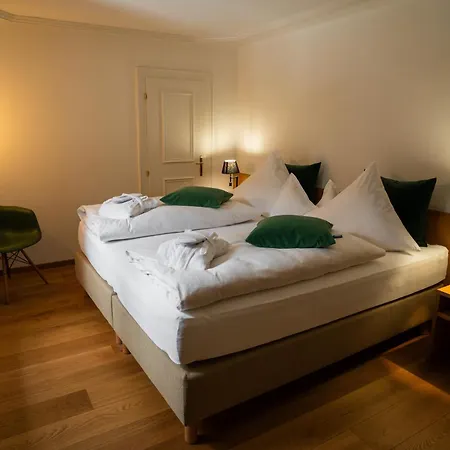 Hotel Hinterwies – In / / Dine
