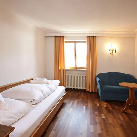 Hinterwies – In / / Dine 4* Lech am Arlberg