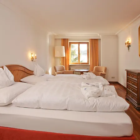 Hinterwies – In / / Dine 4*