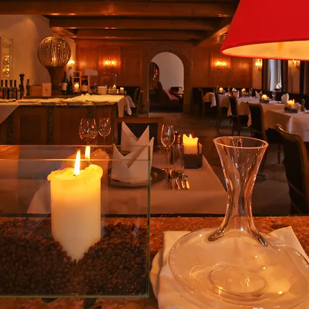 Hinterwies - In / / Dine Hotel
