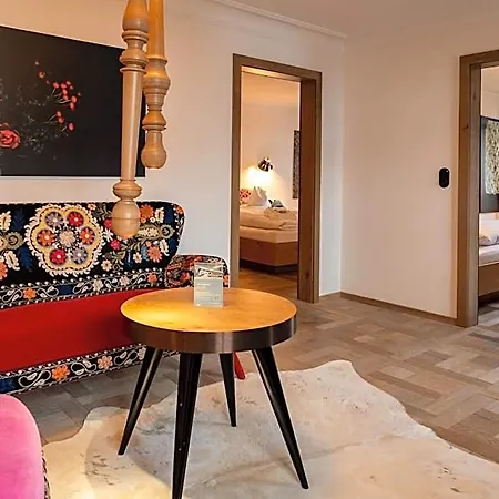 Hinterwies - In / / Dine Hotel 4*