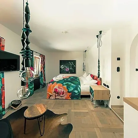 Hinterwies - In / / Dine 4* Lech am Arlberg