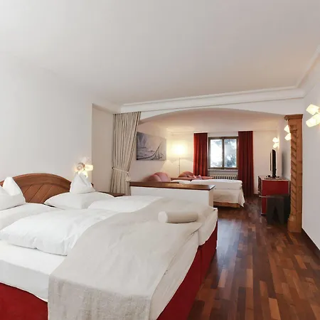 Hotel Hinterwies - In / / Dine 4*