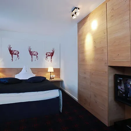Hinterwies - In / / Dine Hotel 4*
