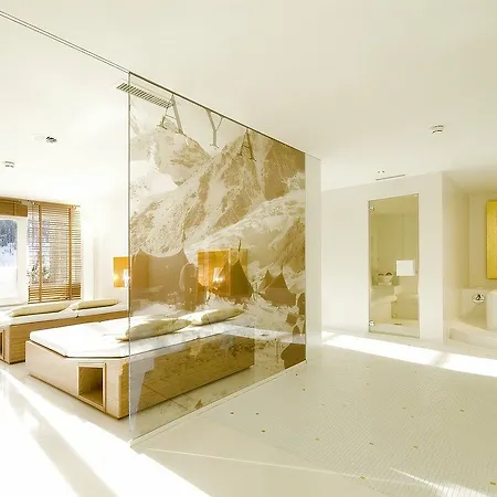 Hotel Hinterwies – In / / Dine