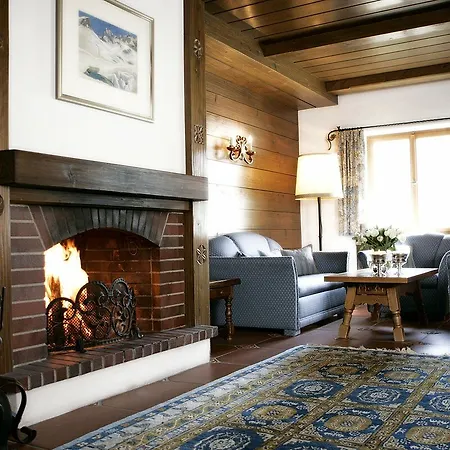 Hinterwies - In / / Dine Hotel 4*