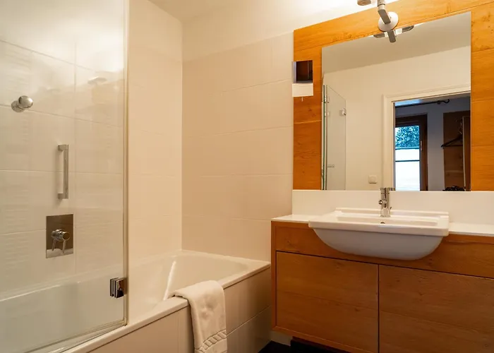 Hinterwies – In / / Dine Hotel 4*