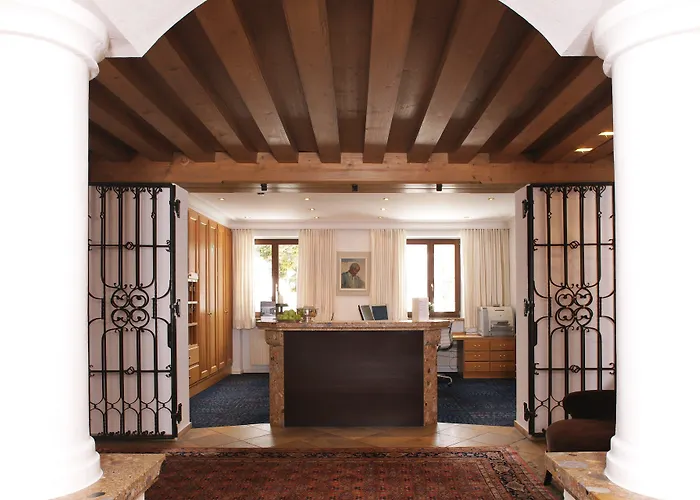 Hinterwies – In / / Dine Hotel 4*