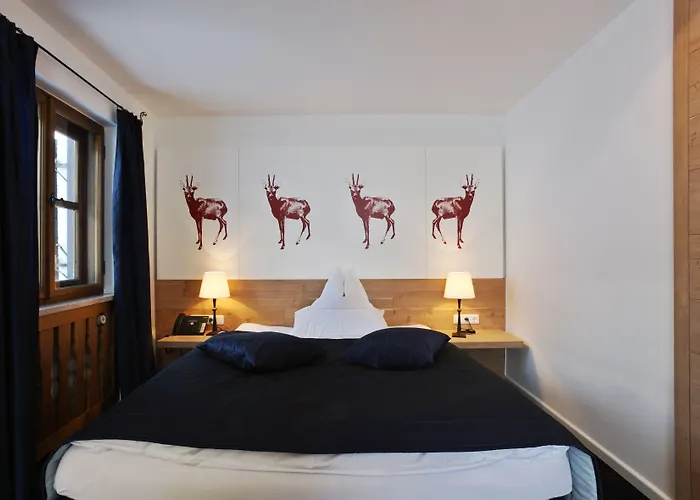 Hinterwies - In / / Dine 4*